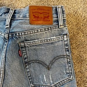 Levi’s Denim Short 24”